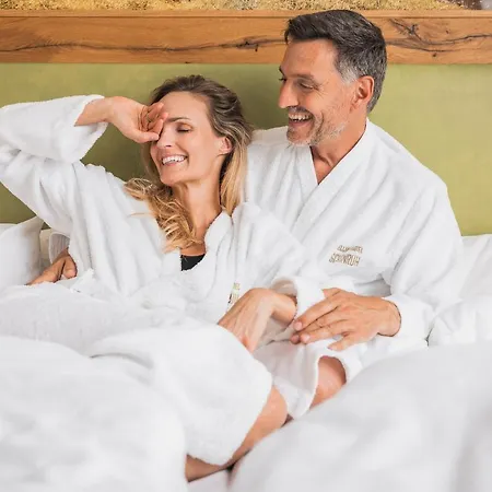 Wellnesshotel Schoenruh - Adults Only Hotel Seefeld in Tirol
