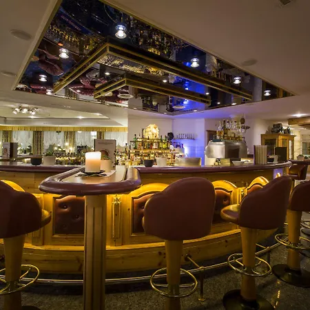Wellnesshotel Schoenruh - Adults Only Hotell Seefeld in Tirol