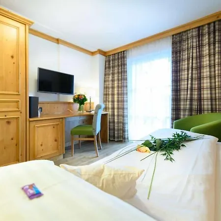 Wellnesshotel Schoenruh - Adults Only Hotell 4*