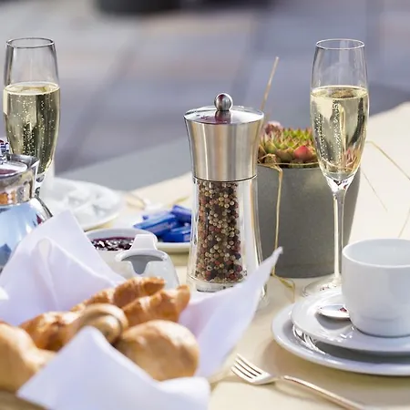 Wellnesshotel Schoenruh - Adults Only Hotell