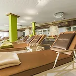 Wellnesshotel Schönruh - только для взрослых Отель Зеефельд в Тироле